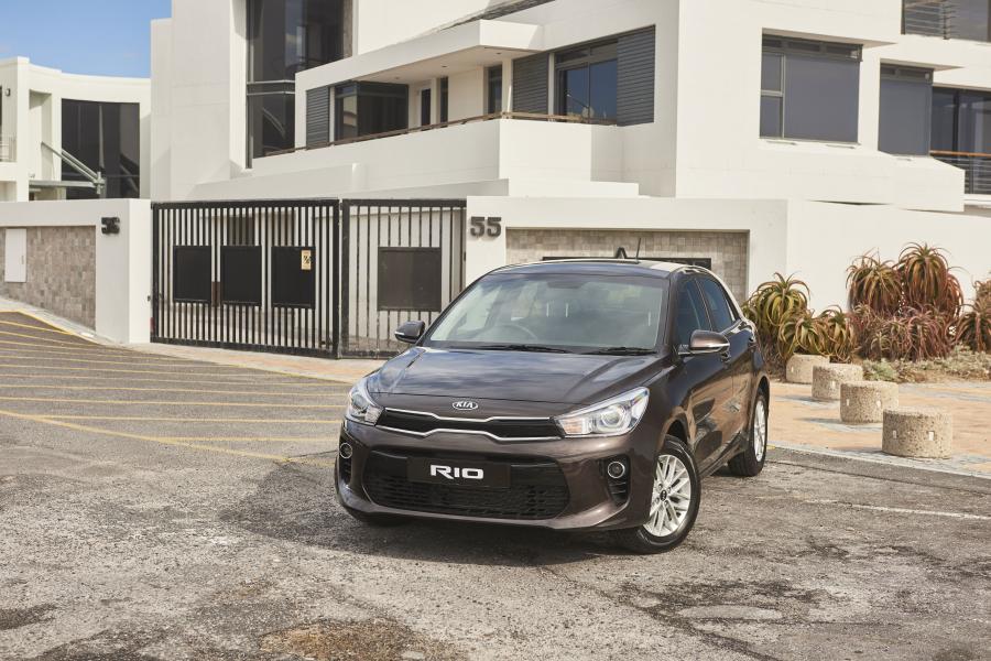  Kia Rio 2017 года  (ZA) (фото 35 из 40)